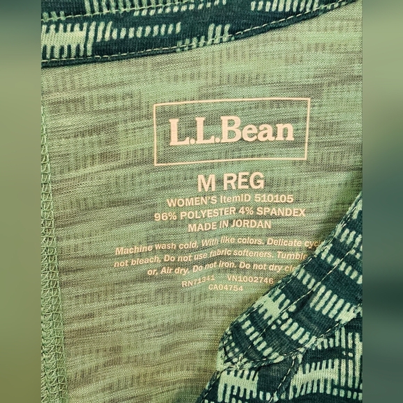 L.L. Bean Teal and Mint Women's Textured 3/4 Sleeve Top Size--Medium - Picture 3 of 4